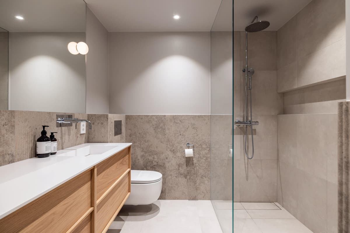Slidedrain slukrenne i moderne baderom